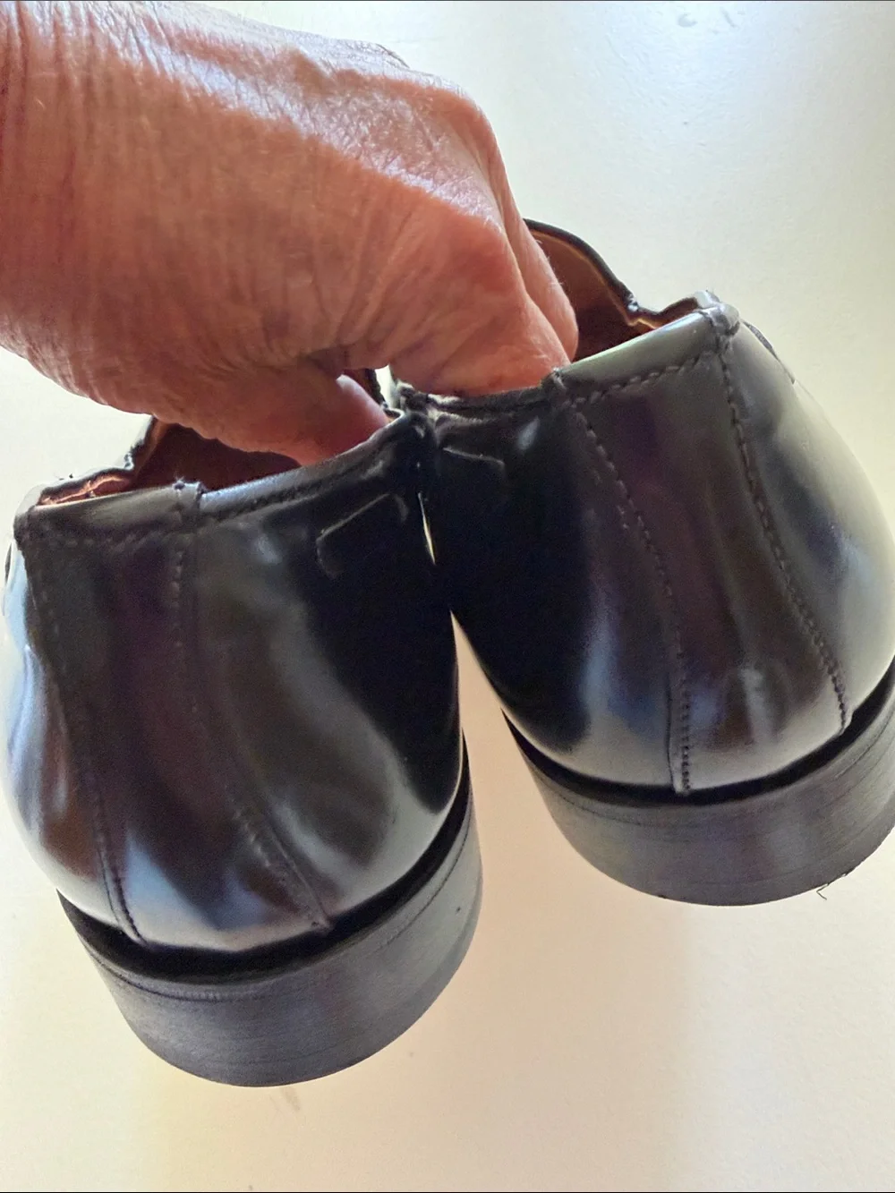 Todd Snyder X Sanders Black Tassel Leather Loafers Sz 9.5.  New. Box28